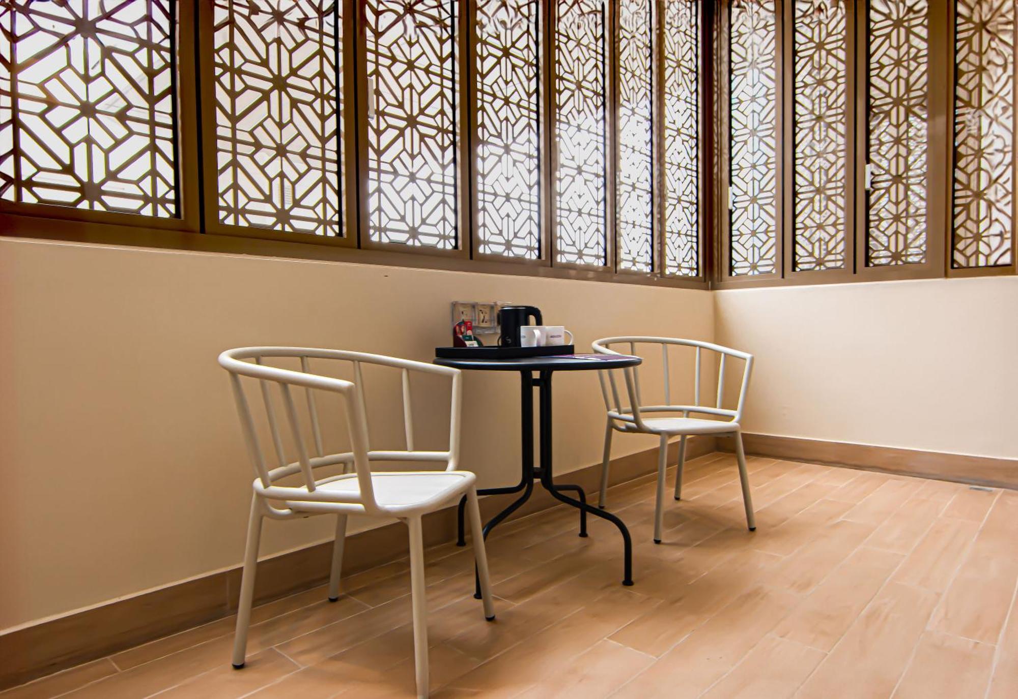 Aqueen Prestige Hotel Jalan Besar Singapur Zewnętrze zdjęcie
