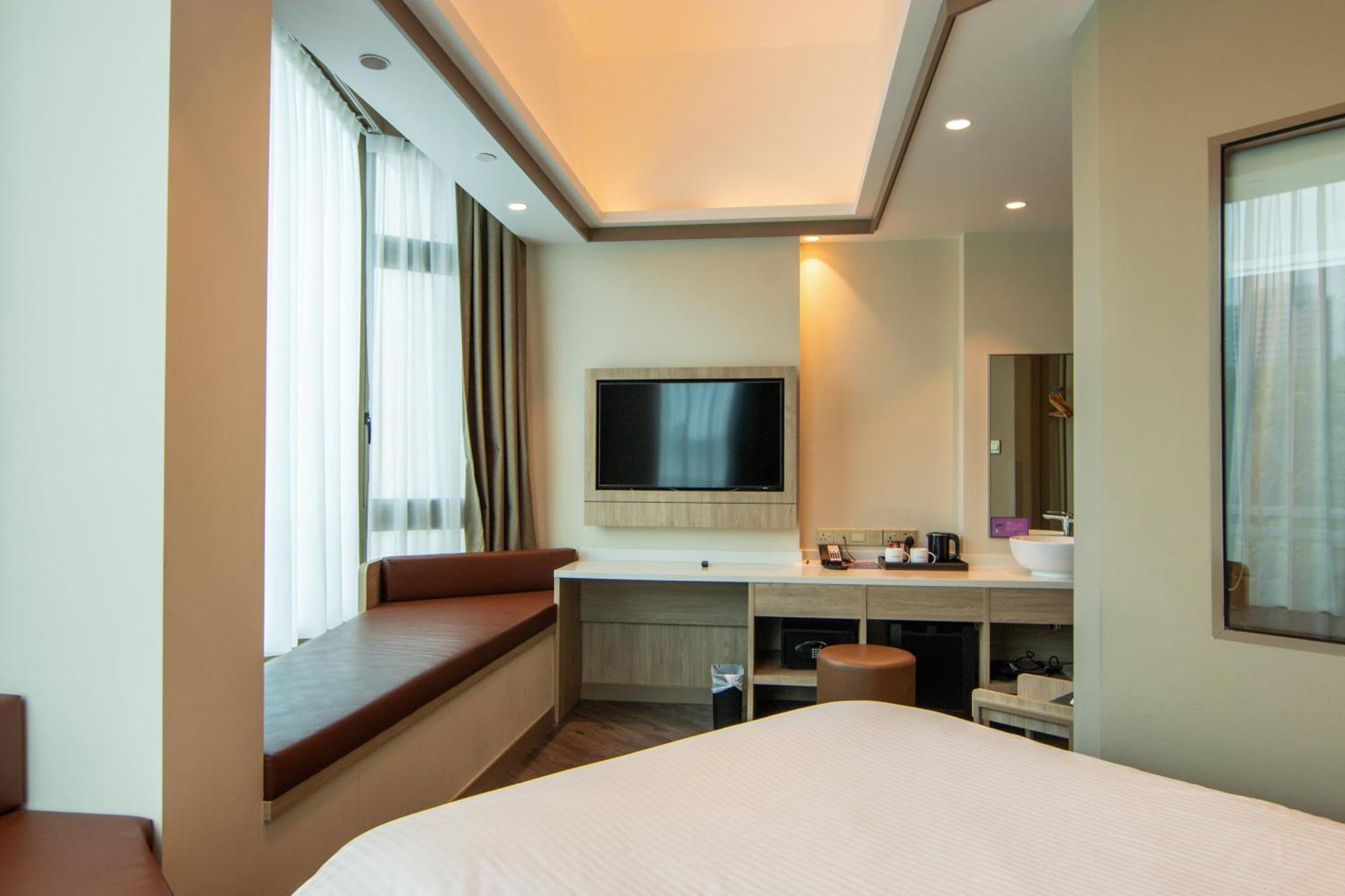 Aqueen Prestige Hotel Jalan Besar Singapur Zewnętrze zdjęcie